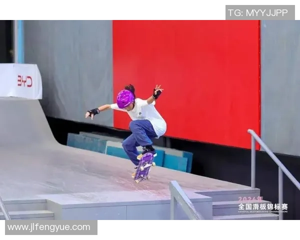 成都滑板队以70分领跑世界滑板锦标赛积分榜展现强劲实力 成都滑板队以70分领跑世界滑板锦标赛积分榜展现强劲实力